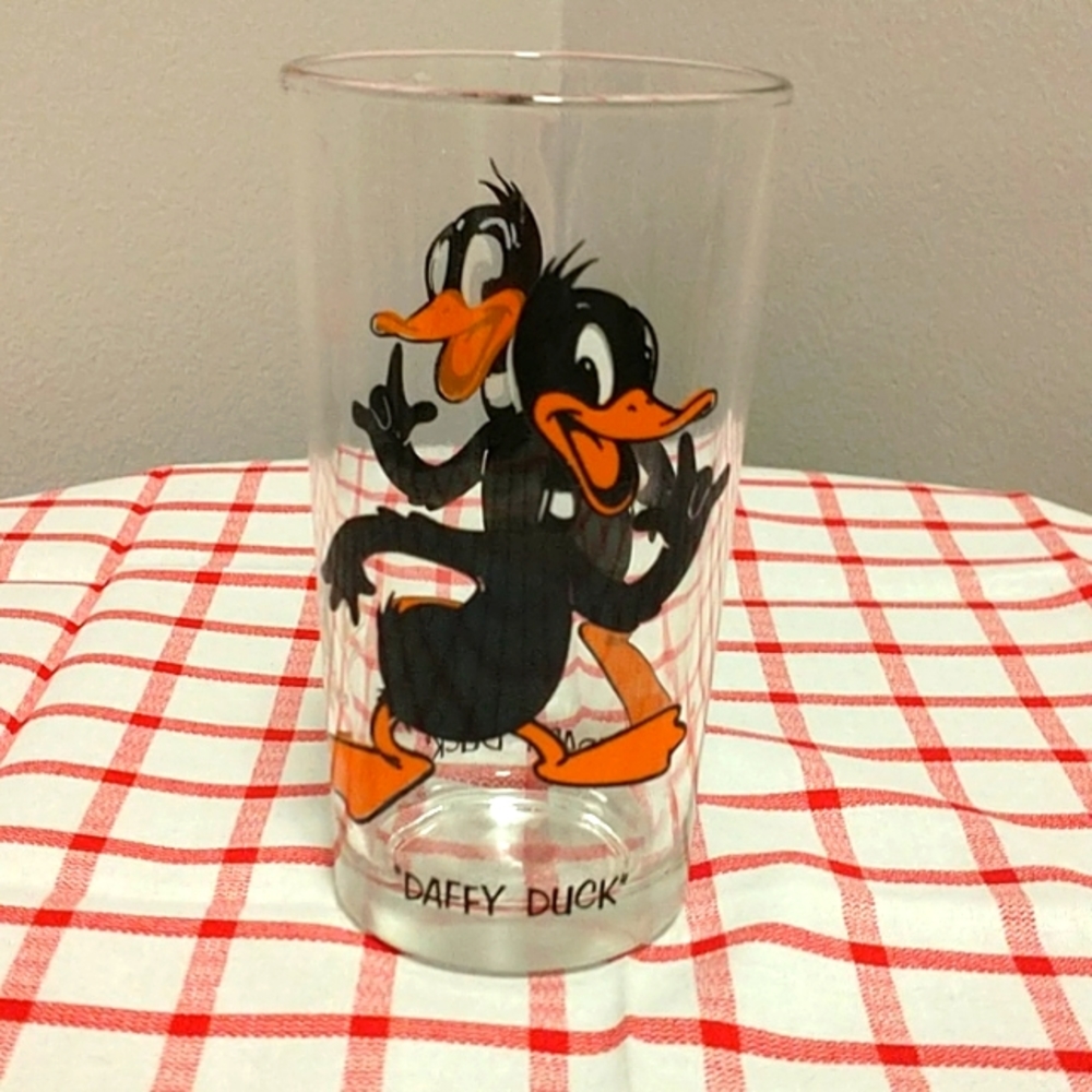 Daffy Duck Glass